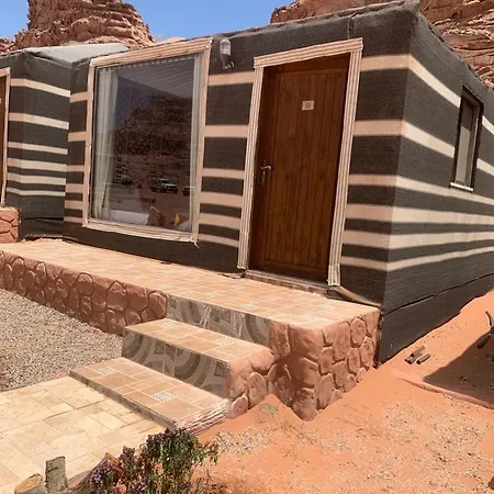 Wadi Rum-Bedouin Tents And Jeep Tours Exterior photo